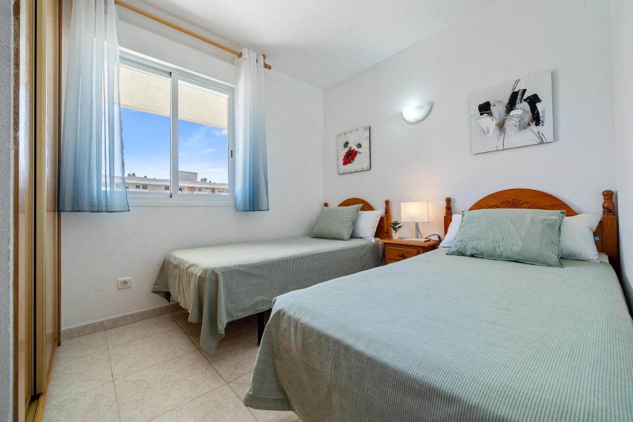 Hauzify I Apartament Aqua Marina La Pineda Exterior photo