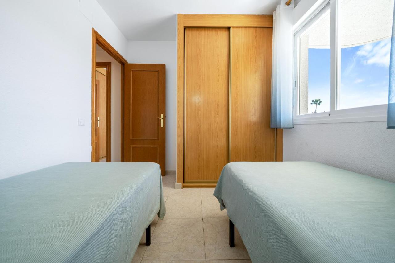 Hauzify I Apartament Aqua Marina La Pineda Exterior photo