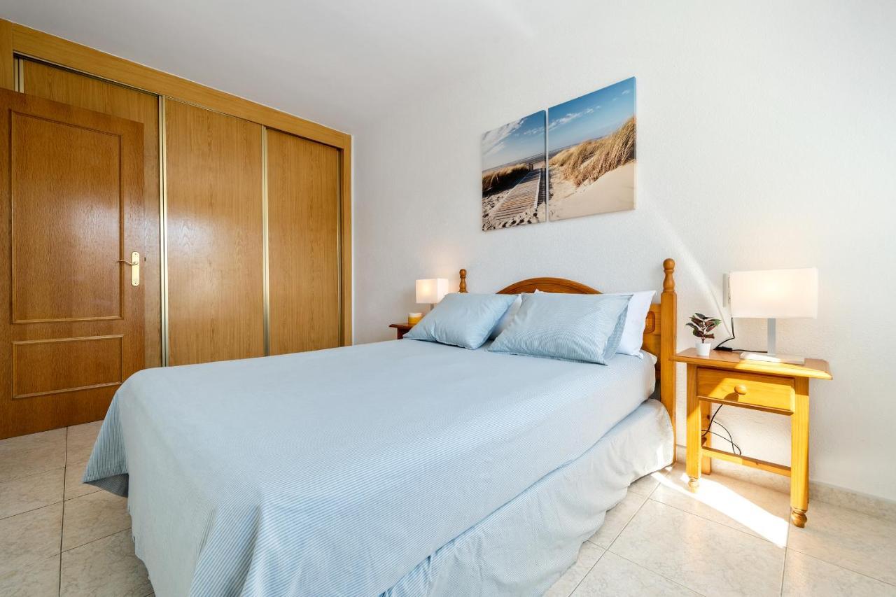 Hauzify I Apartament Aqua Marina La Pineda Exterior photo